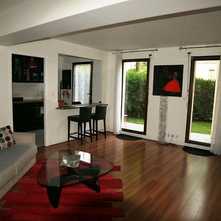 Appartement Le Louvre Дижон Екстериор снимка